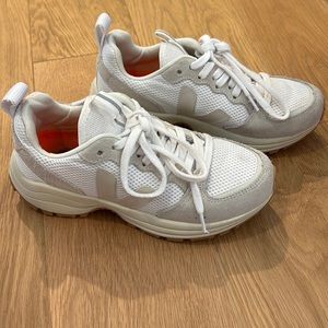 Veja sneakers